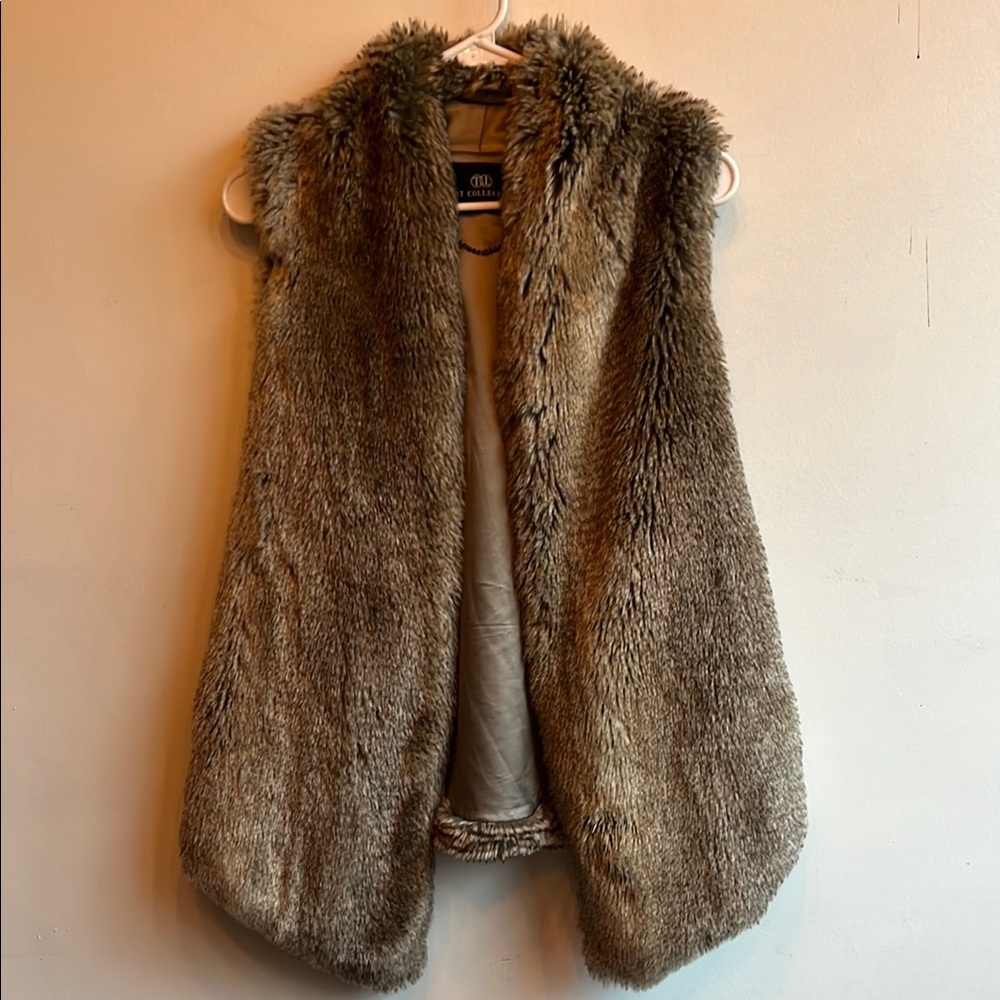 Tart Collections Plush Faux Fur Vest in Brown
